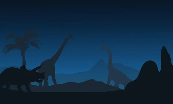 Silhouette nocturne de Triceratops et brachiosaures — Image vectorielle