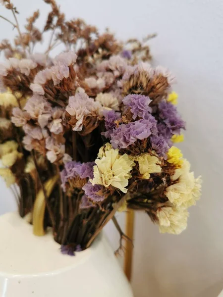 Modern Style Dried Flowers Vase Looks Beautiful Gives Romantic Feeling — Stock Photo, Image