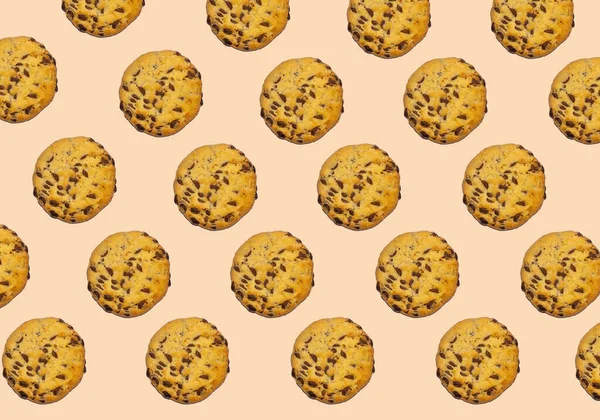 Cookies Vzor Čokoládovými Lupínky Hnědém Pozadí Domácí Práce Pekárna Mezinárodní — Stock fotografie