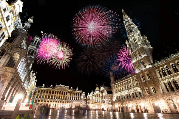 Feux Artifice Pour Nouvel Sur Grande Place Place Bruxelles Belgique — Photo