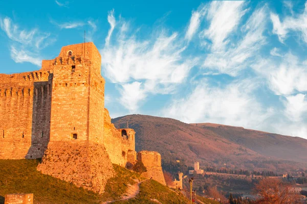 Nahaufnahme Der Mittelalterlichen Burg Auf Dem Hügel Von Assisi Provinz — Stockfoto