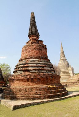 UNESCO 'nun dünya mirası. Ayutthaya Tarih Parkı 'ndaki antik arkeolojik alan, Ayutthaya' daki arkeolojik alanlar, antik ve güzel. Ayutthaya Eyaleti, Tayland.