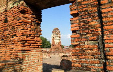 UNESCO 'nun dünya mirası. Ayutthaya Tarih Parkı 'ndaki antik arkeolojik alan, Ayutthaya' daki arkeolojik alanlar, antik ve güzel. Ayutthaya Eyaleti, Tayland.