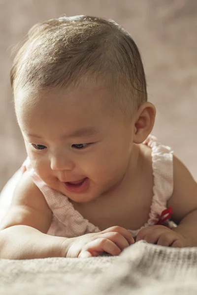 Neugeborenes Baby — Stockfoto