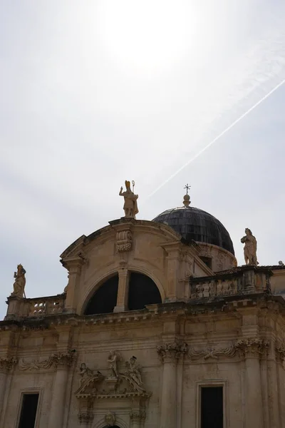 Dubrovnik 'teki St. Blaise Kilisesi, Barok tarzı.