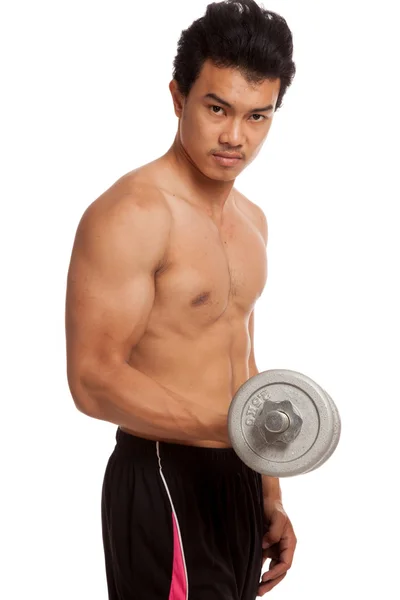 Musclé asiatique homme avec haltère — Photo