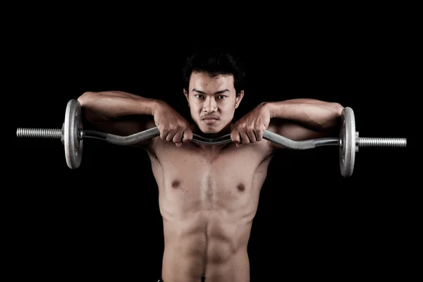 Musclé asiatique homme avec haltère — Photo