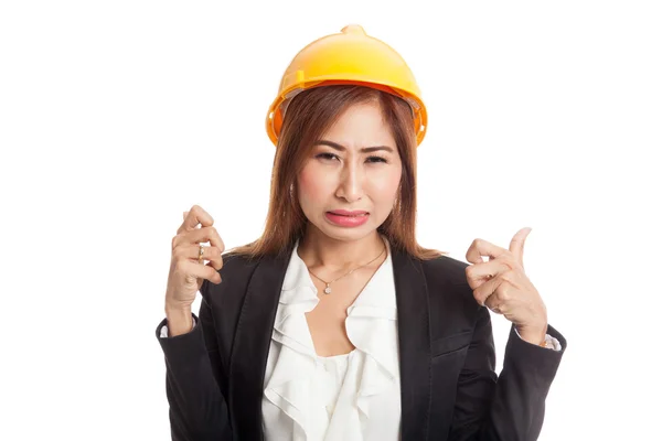 Asiático engenheiro mulher é irritado, chateado — Fotografia de Stock