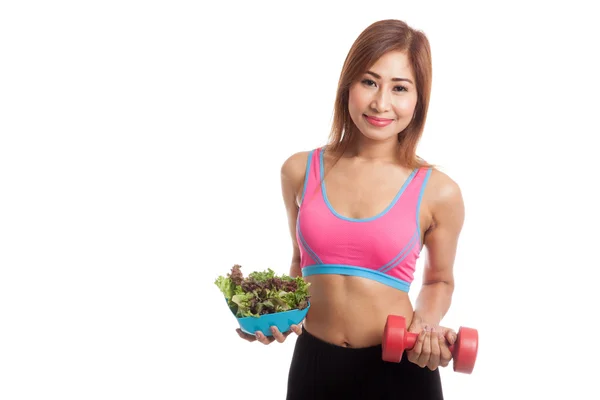 Schöne asiatische gesunde Mädchen mit Hantel und Salat — Stockfoto