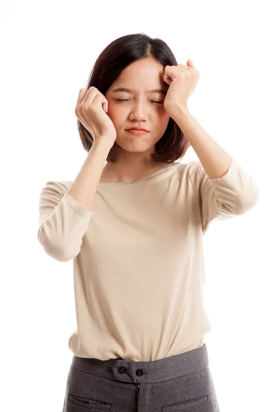 Joven mujer de negocios asiática enfermó y dolor de cabeza —  Fotos de Stock