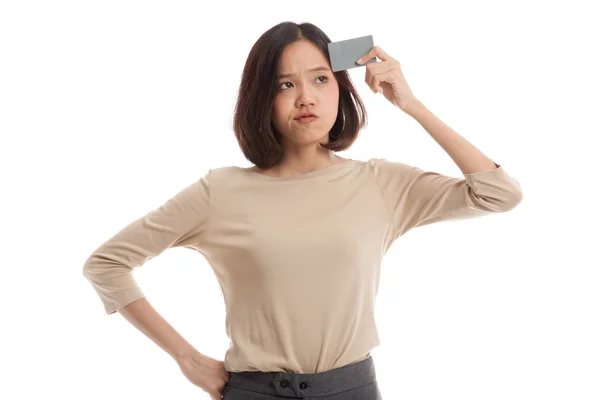 Joven mujer de negocios asiática pensar con una tarjeta en blanco — Foto de Stock