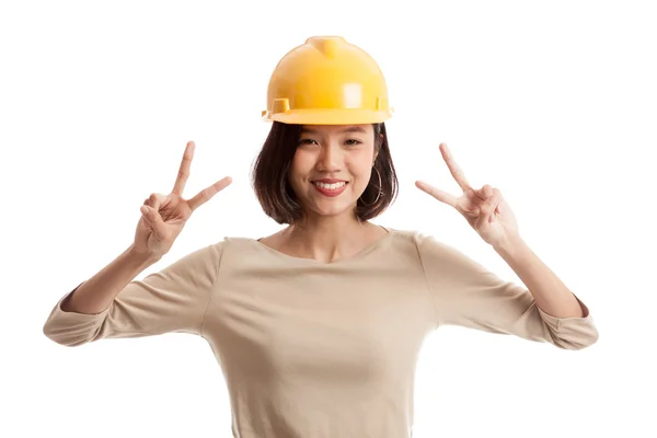 Asian engineer woman show victory sign with both hands — Stock Photo, Image
