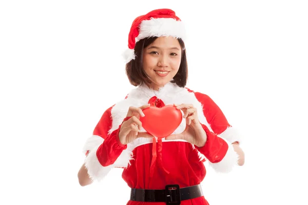 Aziatische kerst Santa Claus meisje met rood hart — Stockfoto