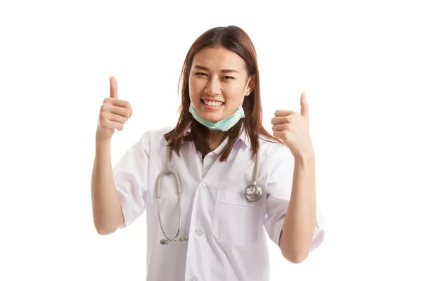 Young Asian female doctor show two thumbs up. — Stock Photo, Image