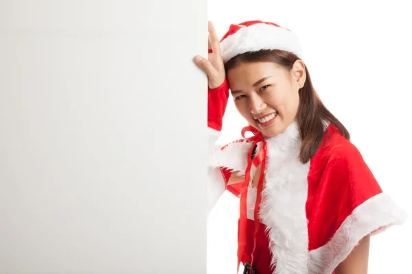 Asian Christmas Santa Claus girl with blank sign. — Stock Photo, Image