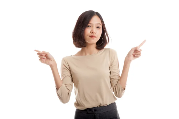 Young Asian business woman point to left and right — Stock Photo, Image