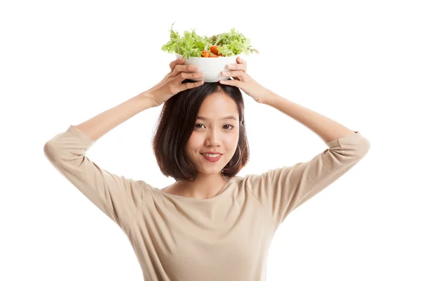 Donna d'affari asiatica sana con insalata — Foto Stock