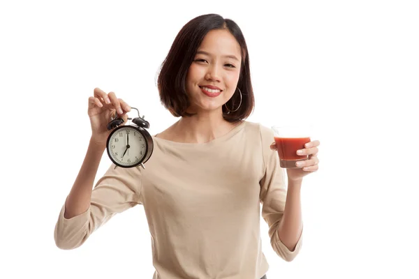 Junge asiatische Geschäftsfrau mit Tomatensaft und Uhr — Stockfoto