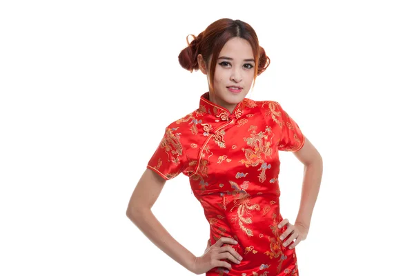 Asiatisches Mädchen im chinesischen Cheongsam-Kleid. — Stockfoto