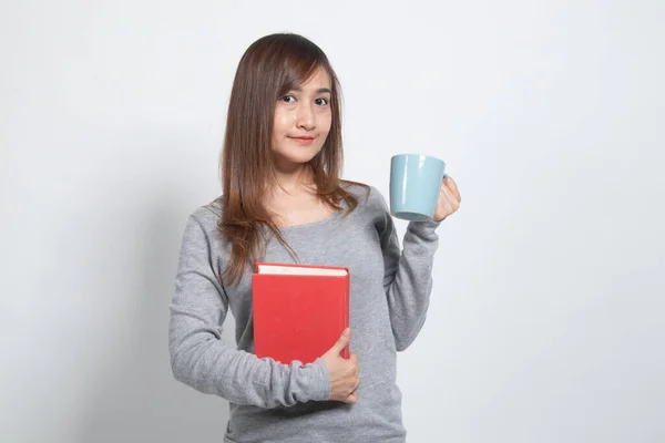 Giovane Donna Asiatica Con Libro Una Tazza Caffè Sfondo Bianco Foto Stock Royalty Free