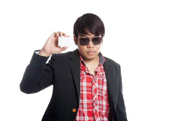 Asiatischer Mann trägt Sonnenbrille mit Karte — Stockfoto