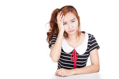 Hayal kırıklığına uğramış Asyalı kız