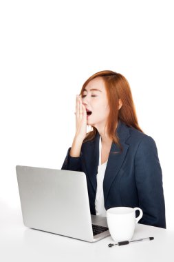 Asyalı office kız esneme çalışırken