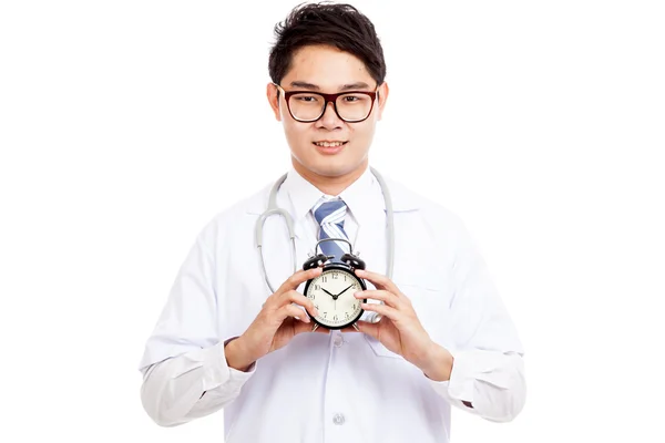 Asiático médico masculino con un reloj —  Fotos de Stock