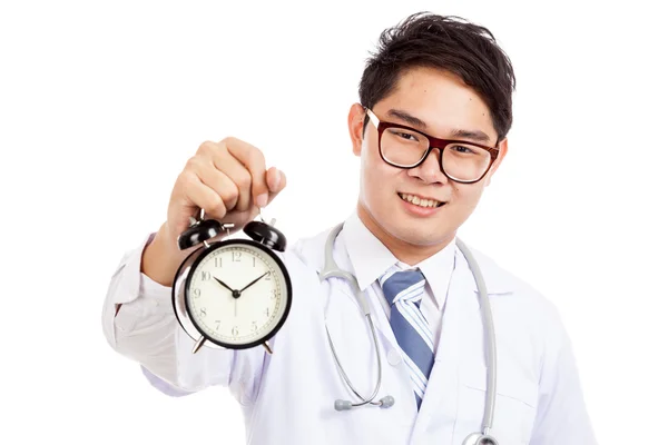 Asian male doctor show a clock — Stock Photo, Image