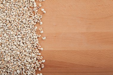 Ahşap masa işleri gözyaşı