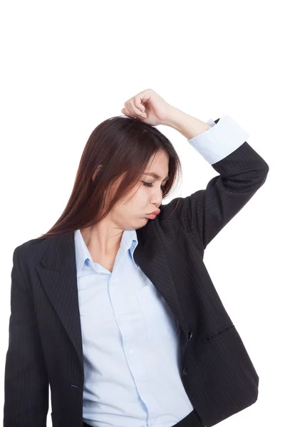 Young Asian businesswoman smell her armpit — Stock Photo, Image