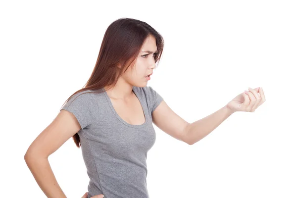 Angry young Asian woman  ask for something — Stock Photo, Image