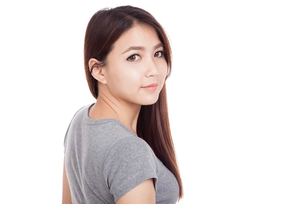 Jonge Aziatische vrouw beurt terug naar camera — Stockfoto