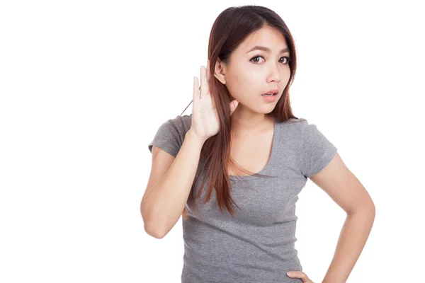 Young Asian woman listen with hand to ear — Stock Photo, Image