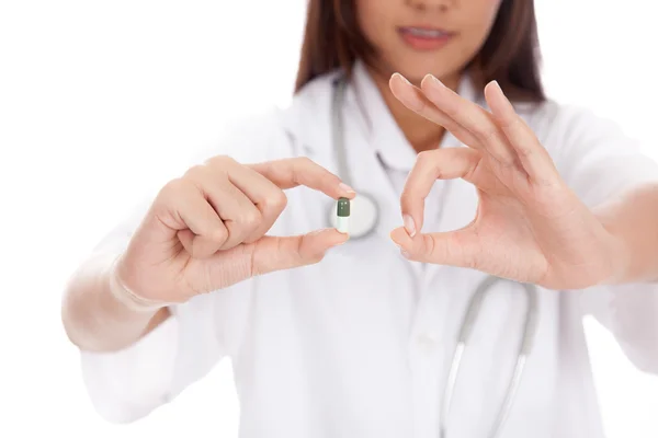 Close up Young Asian female doctor show a pill and OK hand sign — Stock Photo, Image