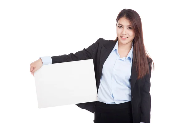 Joven mujer de negocios asiática sonrisa mostrar signo en blanco —  Fotos de Stock