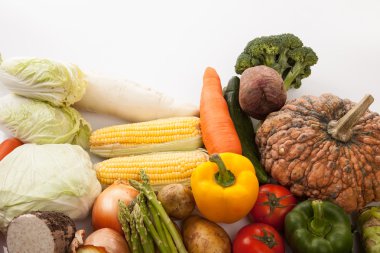 Renkli taze karışık sebze