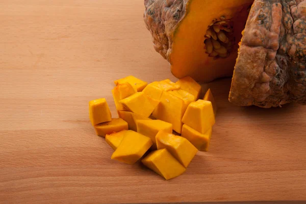 Diced ripe orange pumpkin — Stock Photo, Image