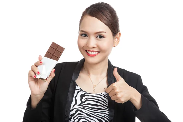 Fiatal ázsiai üzleti nő remek a csokoládé — Stock Fotó