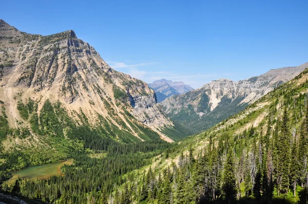 Crypt lake in waterton nationaal park, alberta, canada — Stockfoto