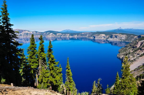 Crater lake park narodowy, oregon, Stany Zjednoczone Ameryki — Zdjęcie stockowe