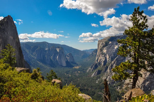 Superbe parc national de Yosemite, Californie, États-Unis — Photo