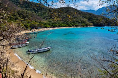Crystal Beach adlı Tayrona Milli Parkı, Colombia