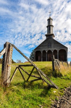 çok güzel renkli ve ahşap kiliseler, chiloe Adası, Şili