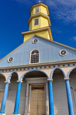 çok güzel renkli ve ahşap kiliseler, chiloe Adası, Şili