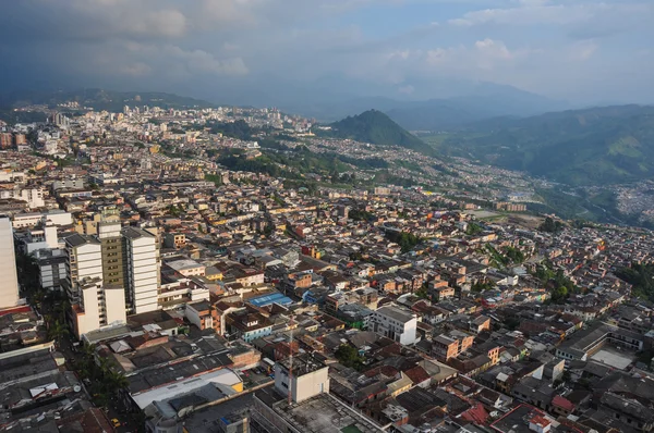 Utsikt över staden från katedralens topp, manizales, colombia — Stockfoto