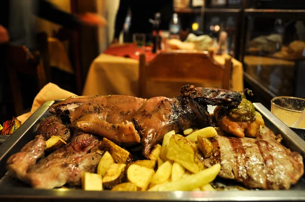 kobay, alpaga ve akşam yemeği, cusco, peru için daha fazla