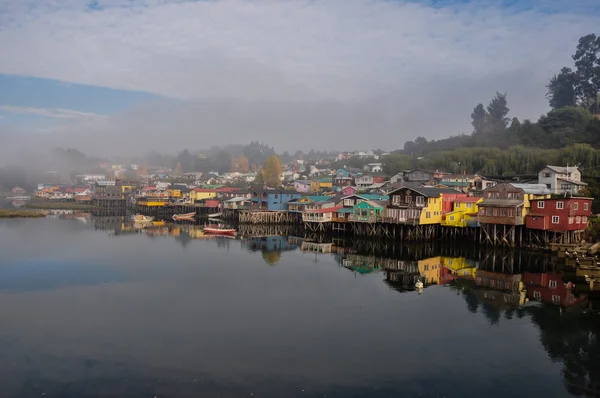 Tranquilidade e reflexões, Chiloe Island, Chile — Fotografia de Stock