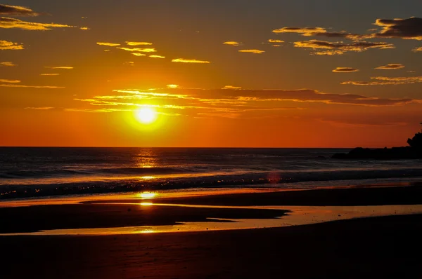 Hermosas puestas de sol de Playa El Zonte, El Salvador Fotos de stock