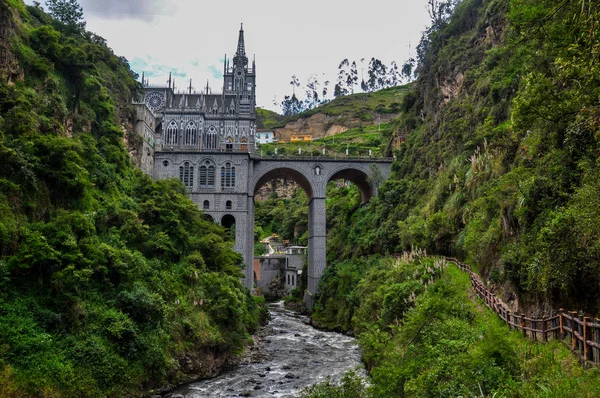 Igreja de Las Lajas no sul da Colômbia Imagem De Stock